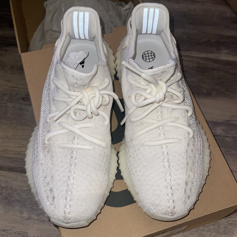 Yeezy boost 350 V2 bone size 8